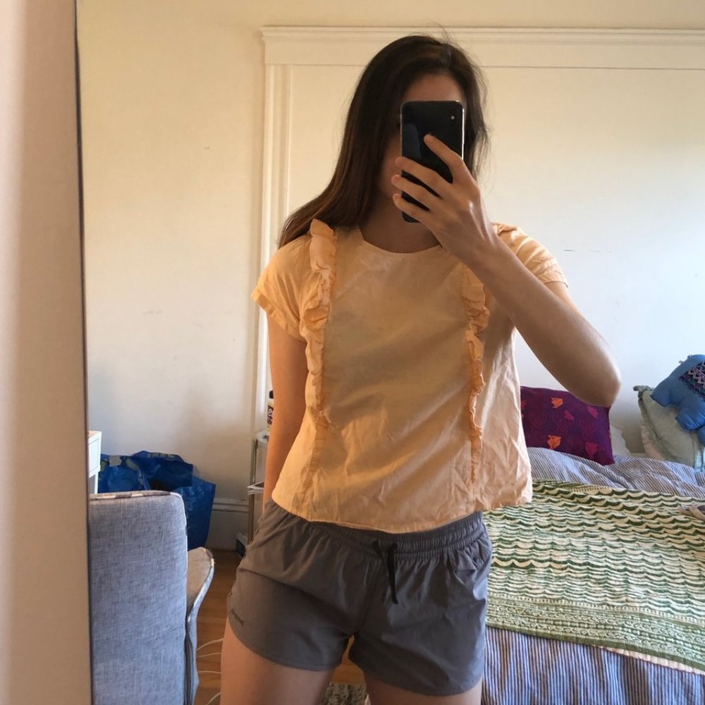 Samantha Pleet ruffle Tshirt